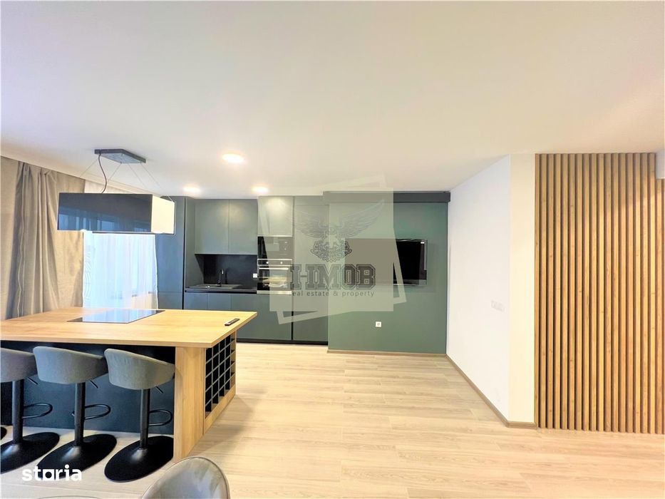 Pethouse de lux 4 camere 2 bai 2 terase si parcare in zona Centrala
