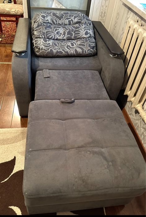 Стол 2м*90 Стулья Шкаф