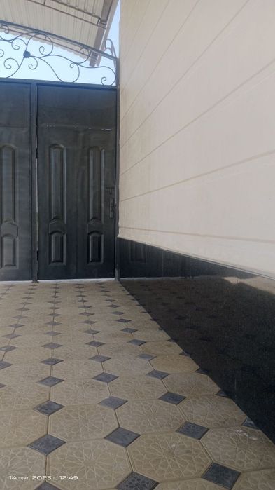 Продаётся 2 двухэтажный дом 6 сот, 6 комнаткомнат,