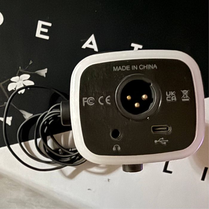 Продаю микрофон динамический Fifine AM8 в идеальном состоянии