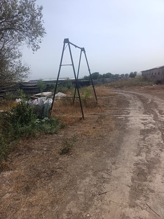 Подъемник ручной продам