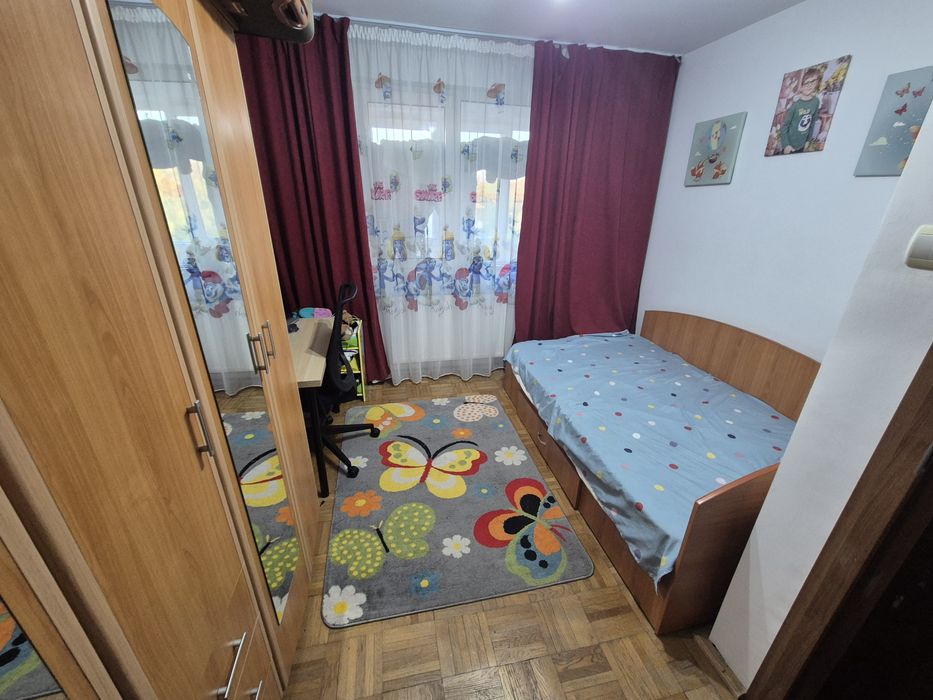 Apartament 3 camere Giulesti