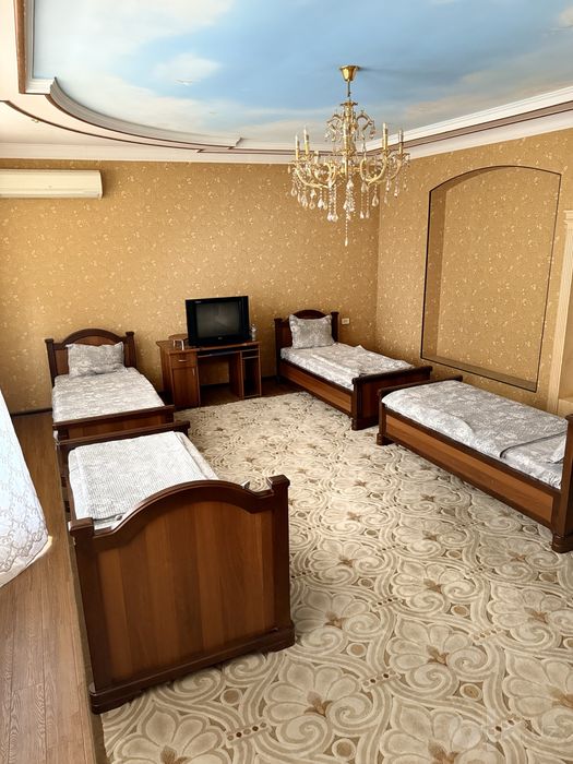 Hostel mehmonxona 100,000