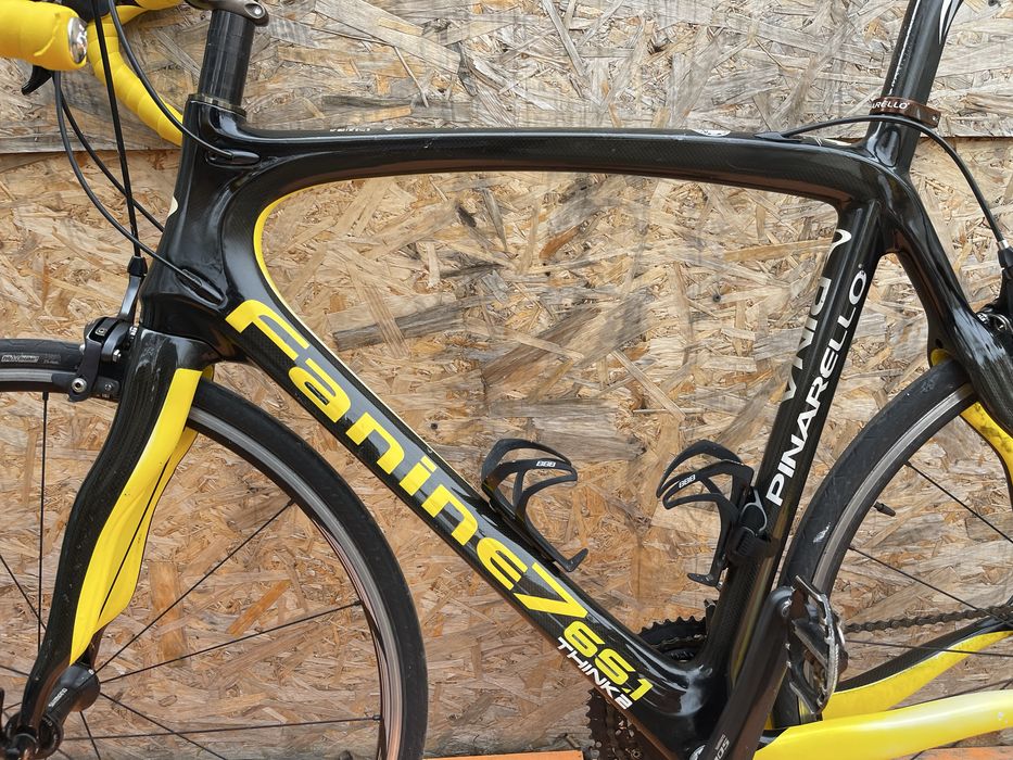 Bicicleta cursiera cadru full carbon Pinarello Dogma 65.1 shimano 105