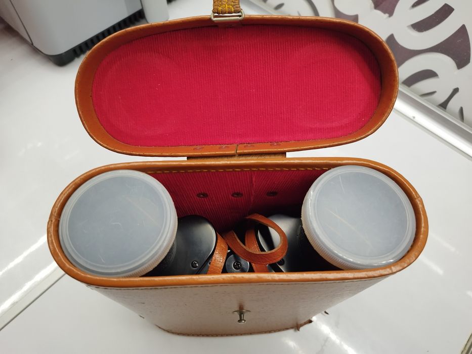 Бинокъл 20х52 отлично състояние