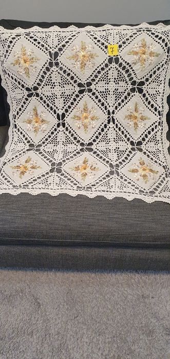 Плетива ръчно плетени на една кука  .Промо цена до края на Април -10%