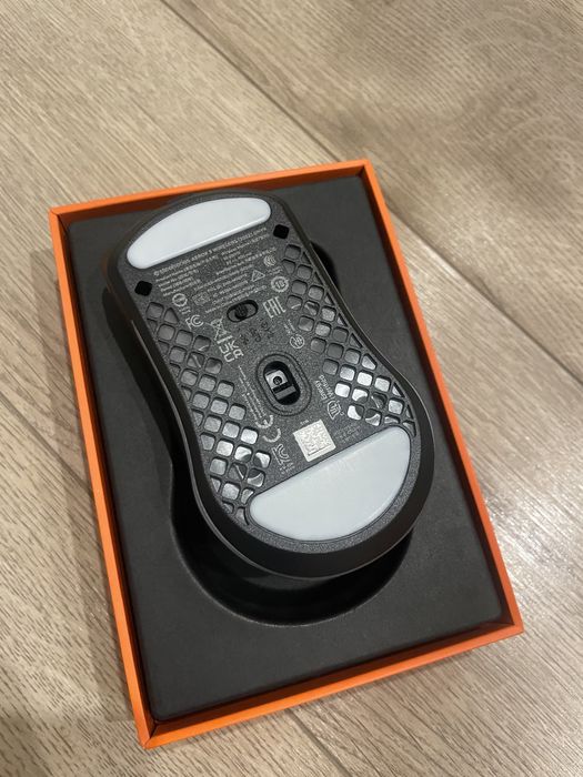 Mouse Gaming STEELSERIES Aerox 3 Wireless Edition Onix Nefolosit