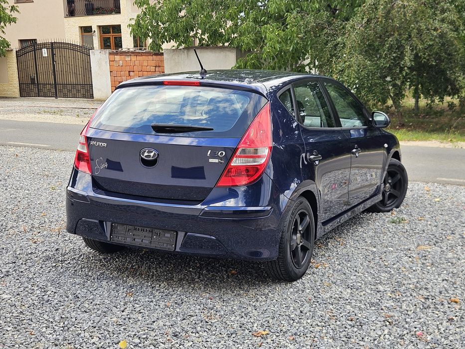 HYUNDAI i30 2010 — imagine 4