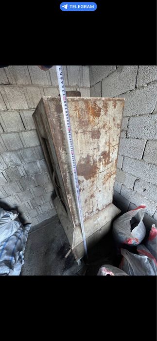 Katyol sotiladi. 15 sotix isitadi.