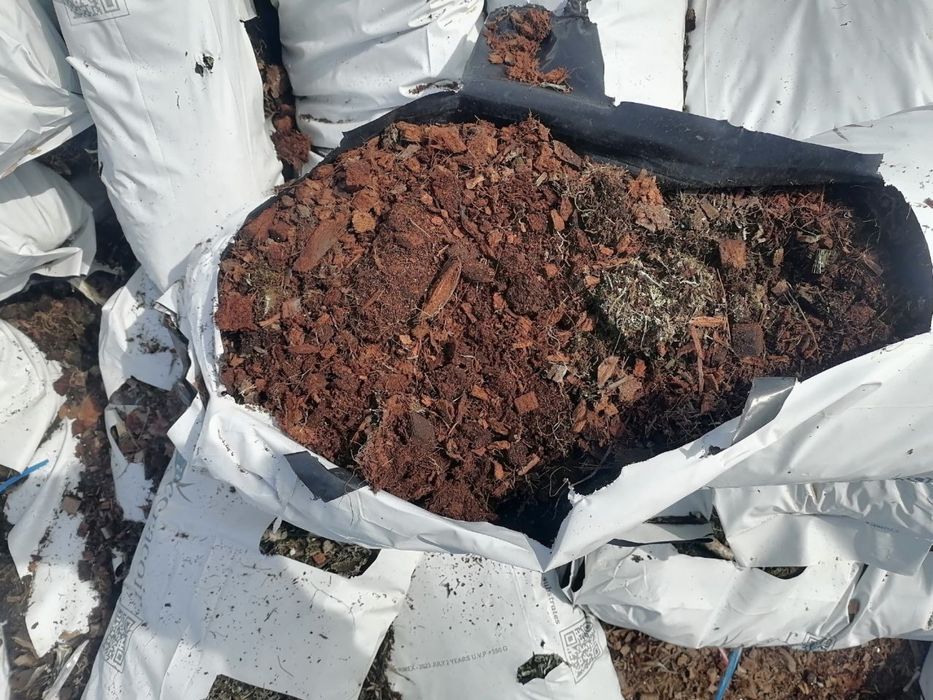 Кокопит Kokopit sotiladi Cocopit ishlatilgan.