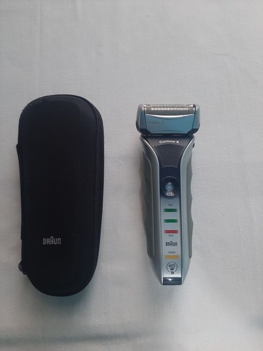 Продам электробритву BRAUN