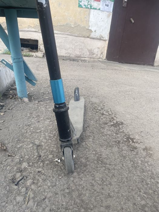 Самокат трюковой за 1000тг