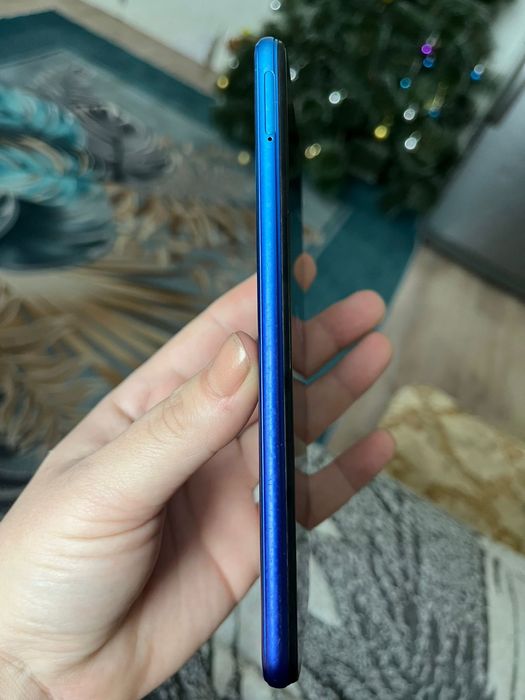 Продам телефон VivoY20