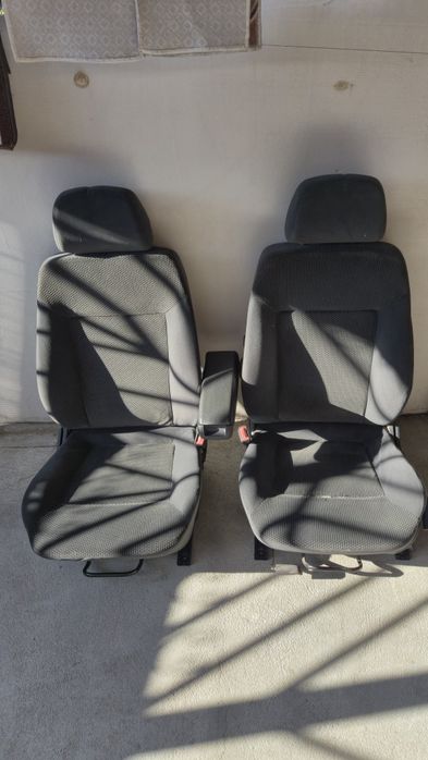 Седалки opel astra h