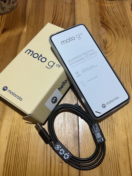 Смартфон Motorola g05