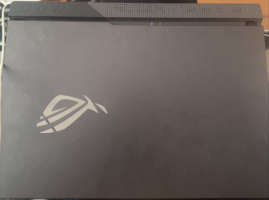 Нутбук Asus Ryzen7