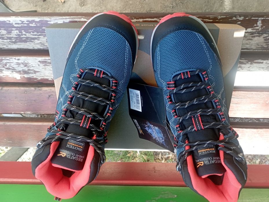 Нови мъжки зимни обувки Regatta