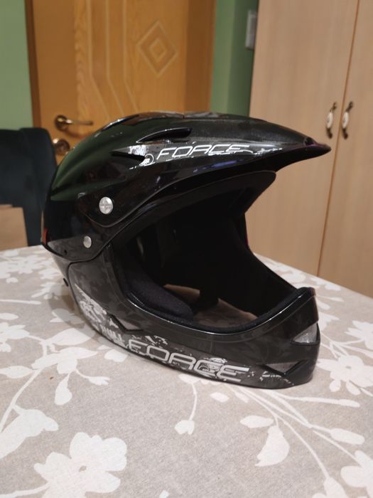 Casca full face pentru bicicletă