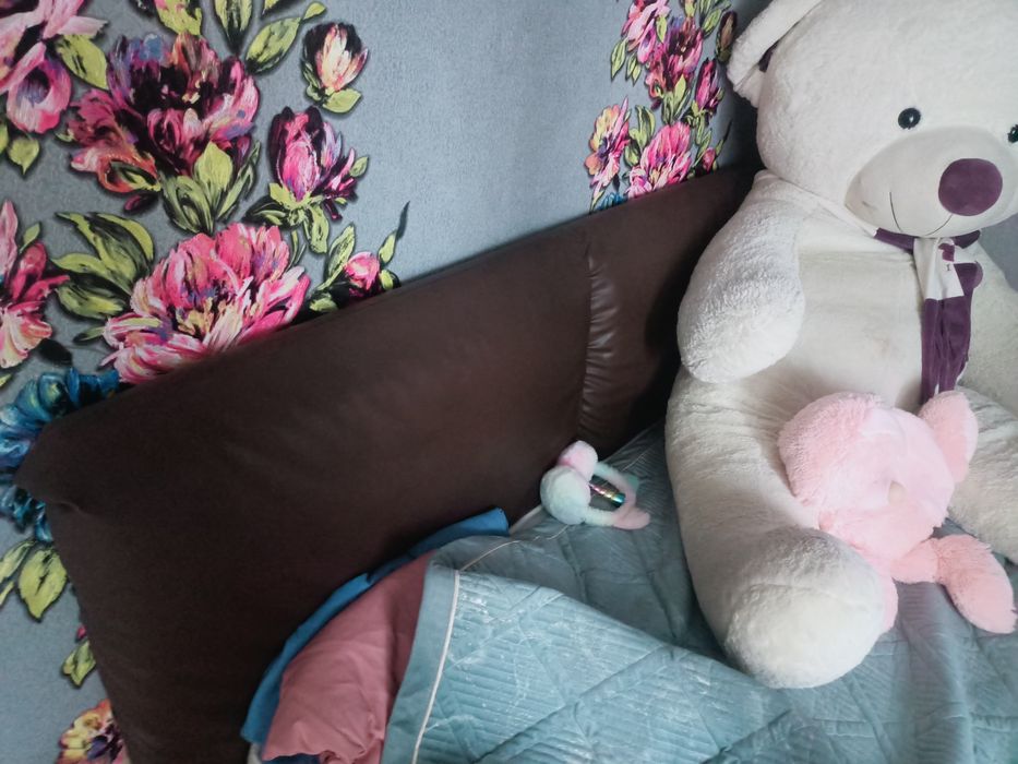 Кровать двуспальная