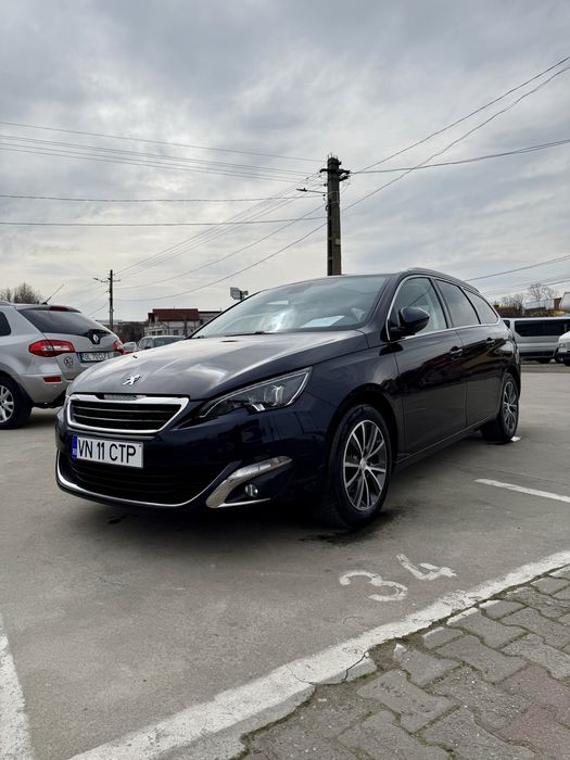 Peugeot 308 Facelift blue lease
