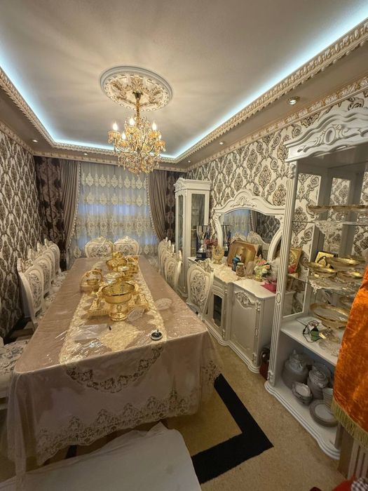 Uy sotiladi ibn sino 2 da