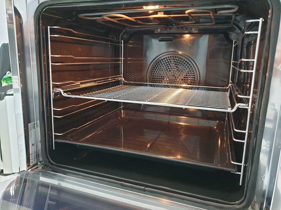 XL - 76L - Miele Фурна с пиролиза за вграждане