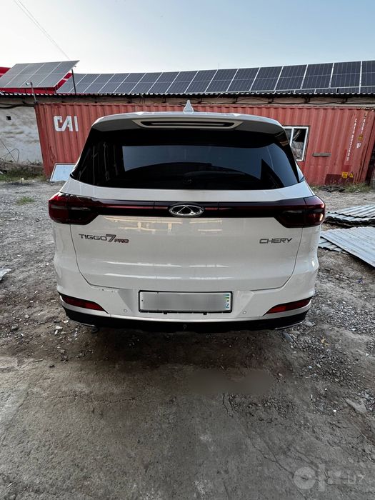 Chery Tiggo 7 pro сотилади.
