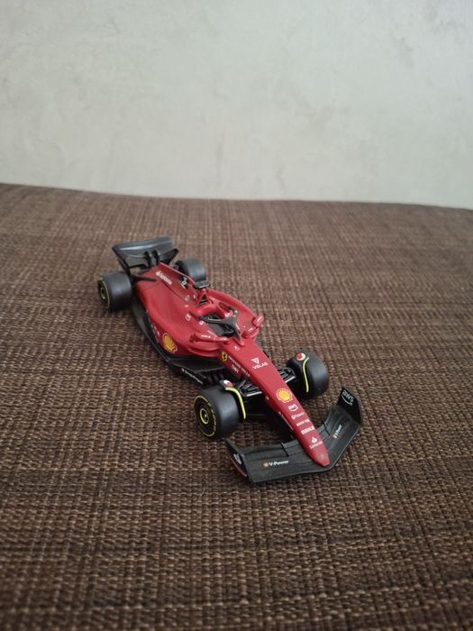 Bluetooth shell racing cars.