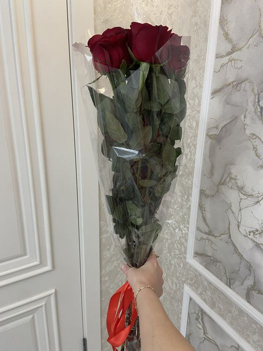 Свежий букет роз