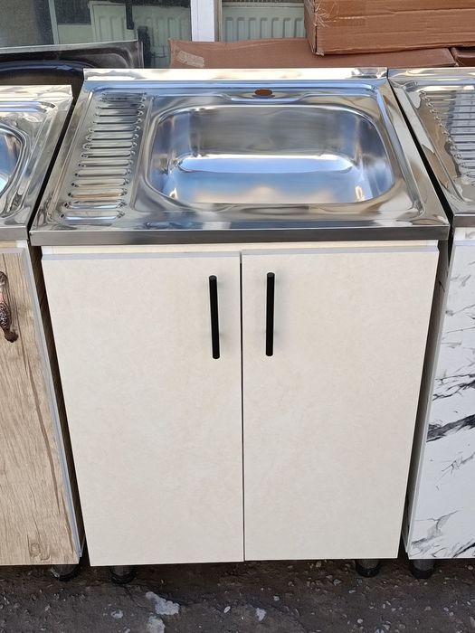 Moyka rakvina oshxonaga