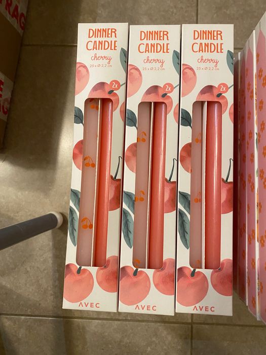 Lot 100 lumanari pentru cina