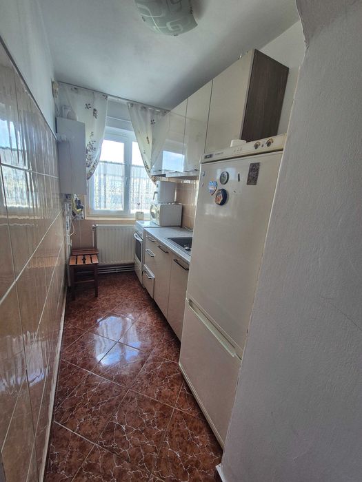 Inchiez apartament 2 camere