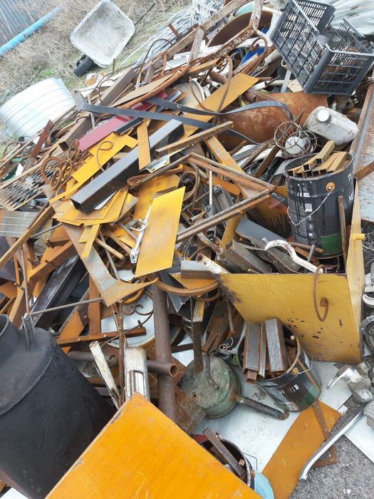 Приём металла самовывоз.