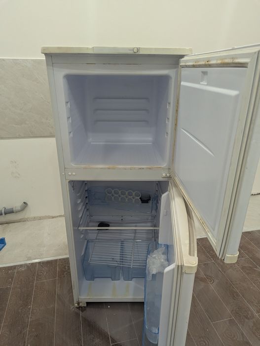 Холодильник холодильник