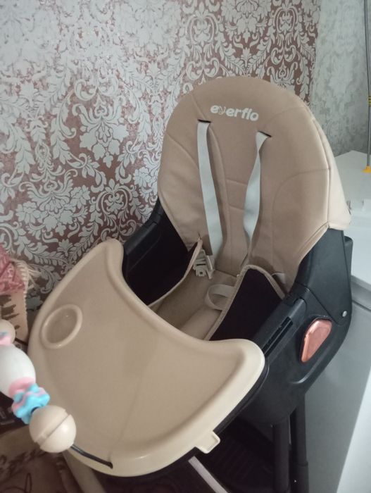 Детские стульчики