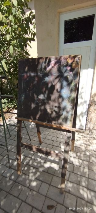 Мольберт складной. Б.у. состояние хорошее