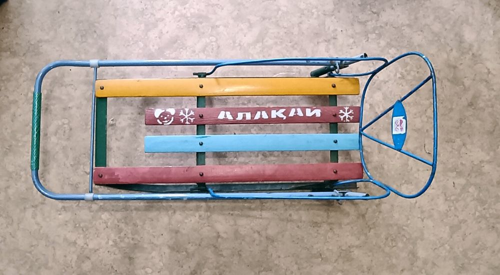 Продам санки детские