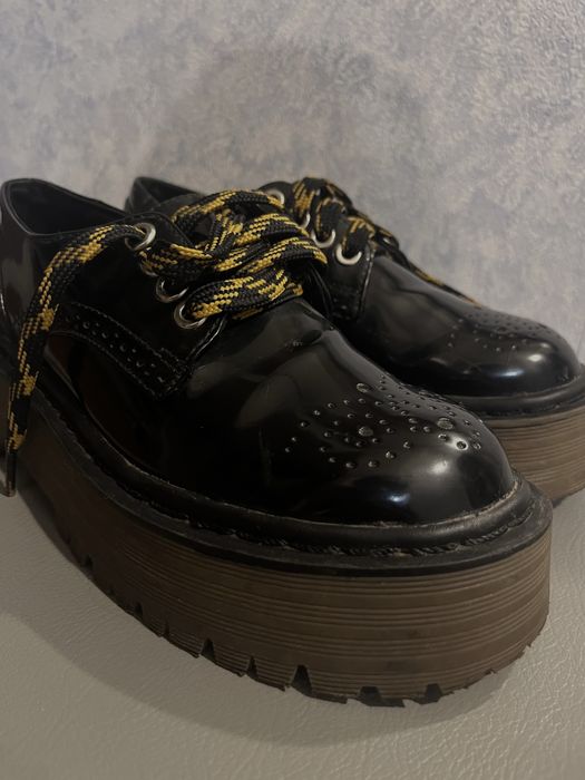 дерби на платформе/мартинсы Pull&bear