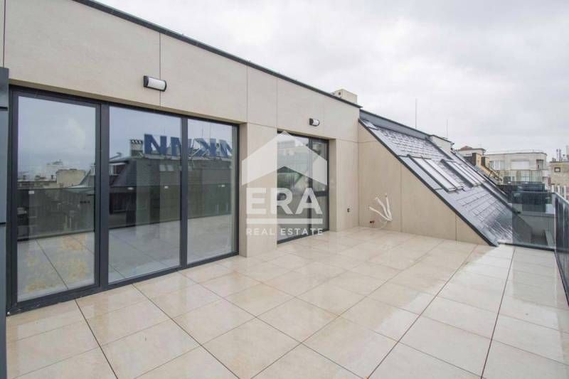 Продава се Тристаен апартамент в София, Лозенец - 201 кв.м за 3602 €/кв.м - Снимка #2