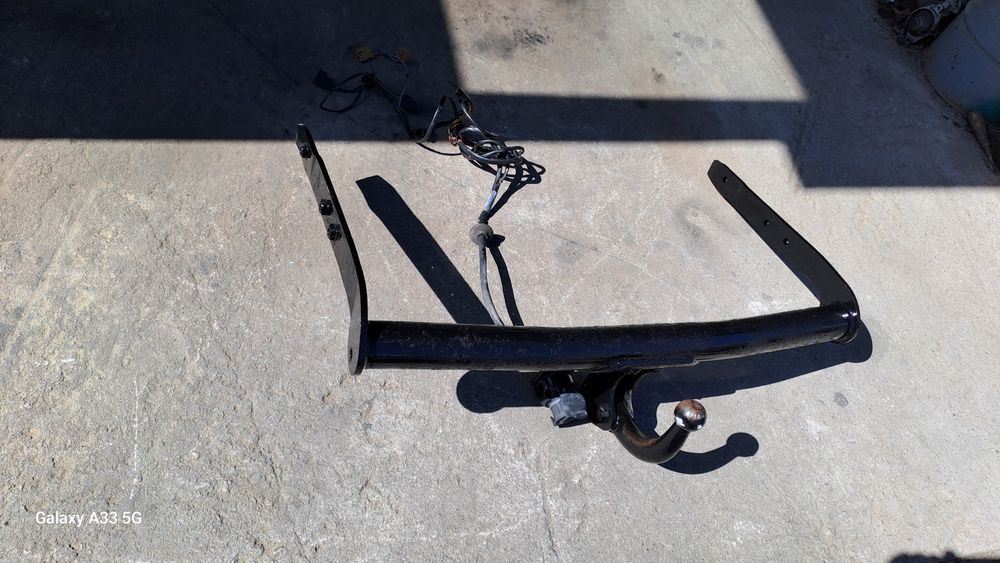 Теглич за Сеат Алхамбра/Seat Alhambra