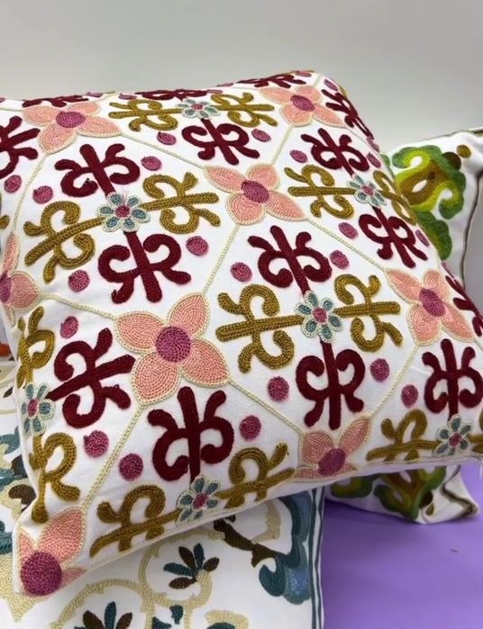 Наволочки с вышивкой