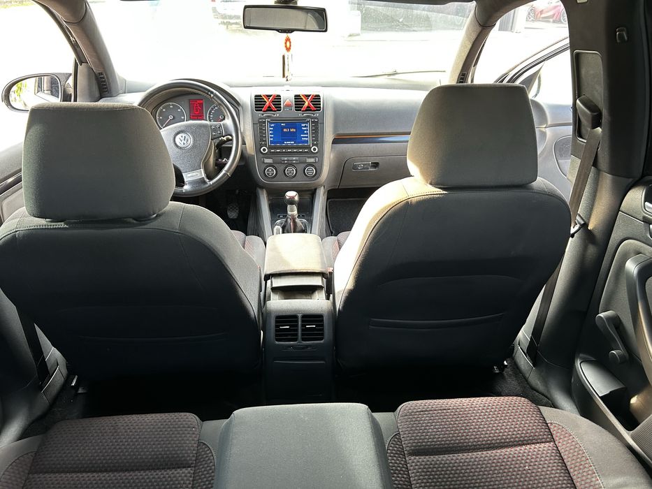 Volkswagen golf 5