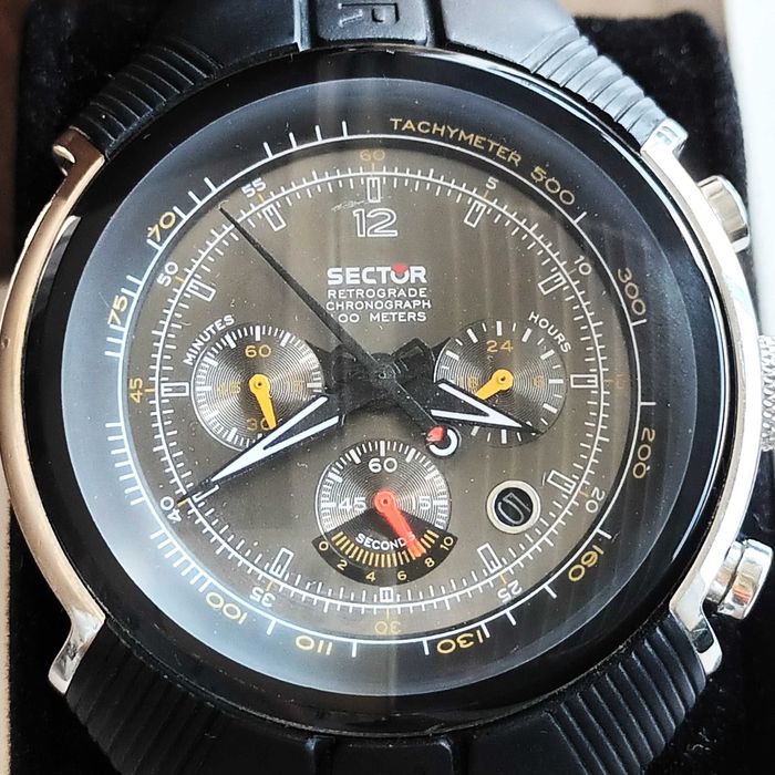 Мъжки часовник Sector