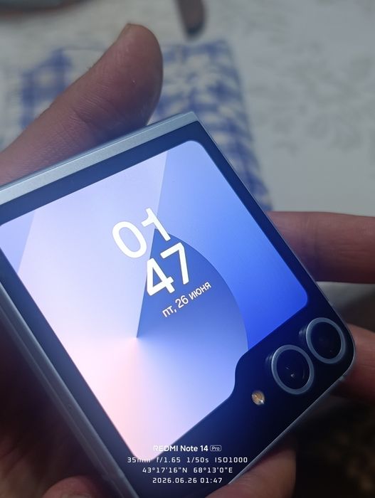 Samsung Z flip 6