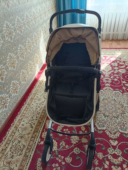 Продам детскую коляску