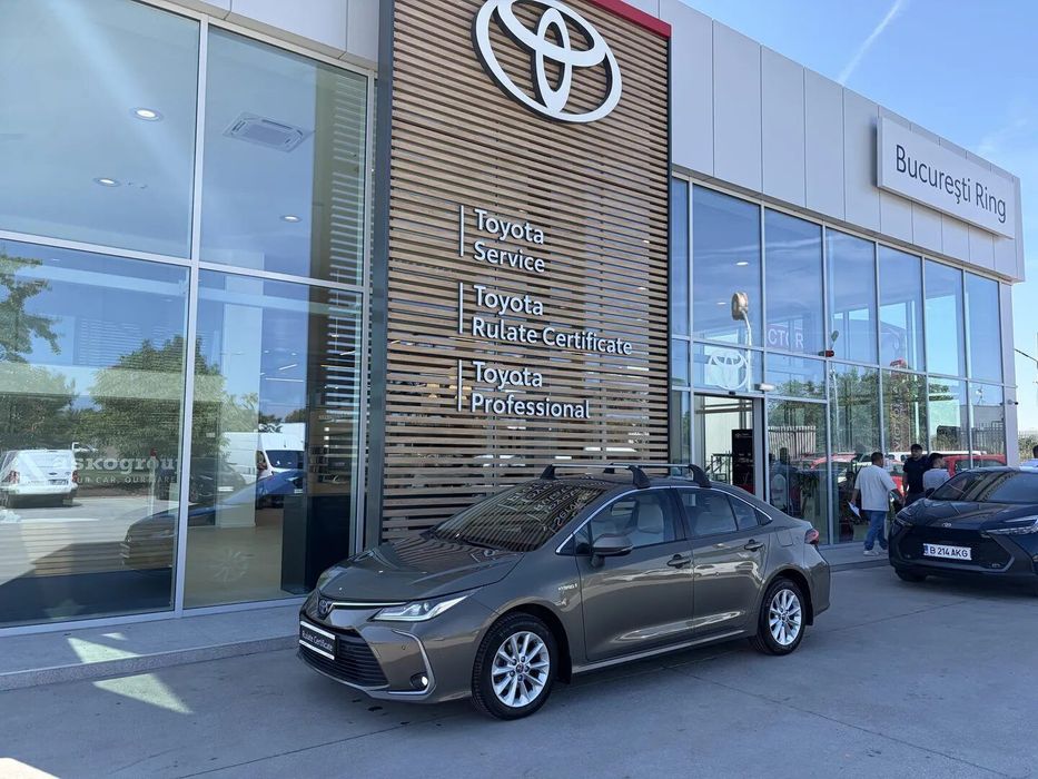 Toyota Corolla Toyota Corolla 1.8 Hev Business Plus