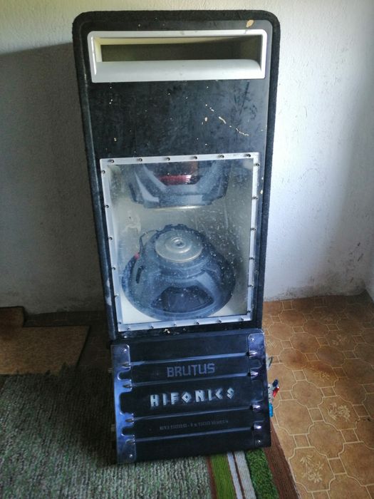 Бас каса  с усилвател  всичко заедно се продава