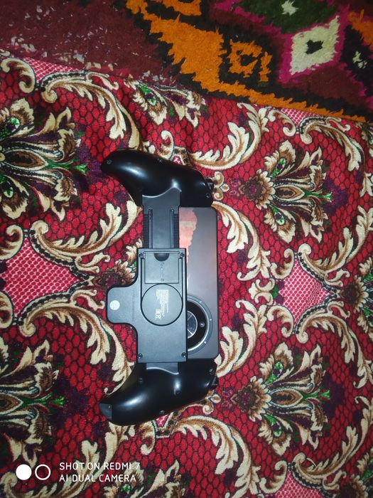 Telefon O‘yin uchun pult