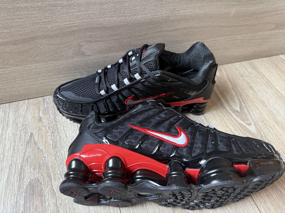 Nike Shox TL Black/ Red