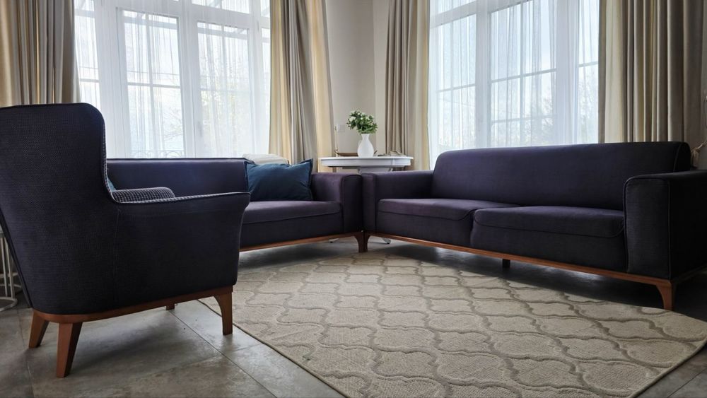 Два дивана и кресло на цената на един диван!